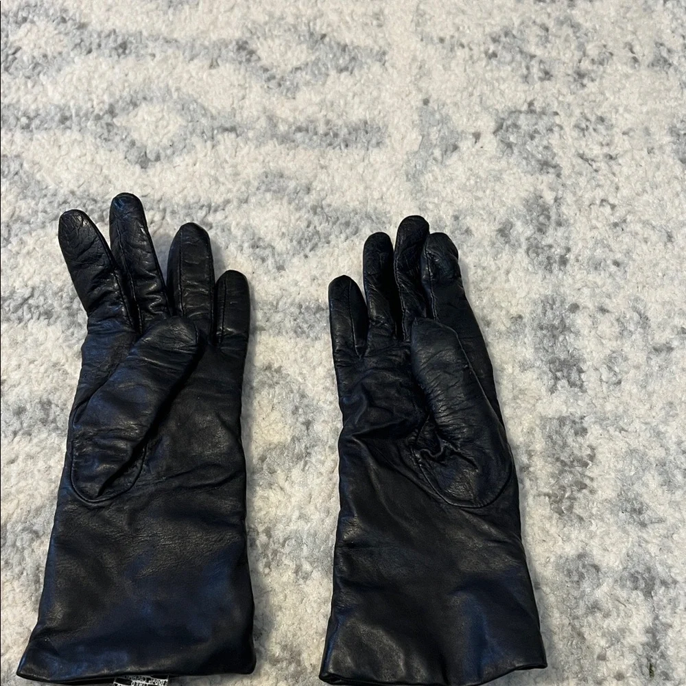 Black Leather Gloves